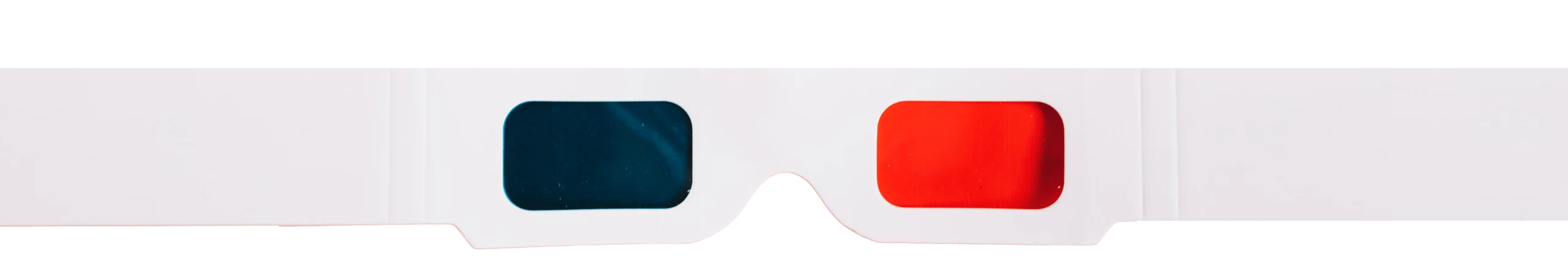 3D-Brille auf weißem Hintergrund – symbolischer 3D-Blick für Textkorrektur, Lektorat und Übersetzungen